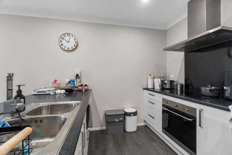 Unit 1/11 Mana Drive_4