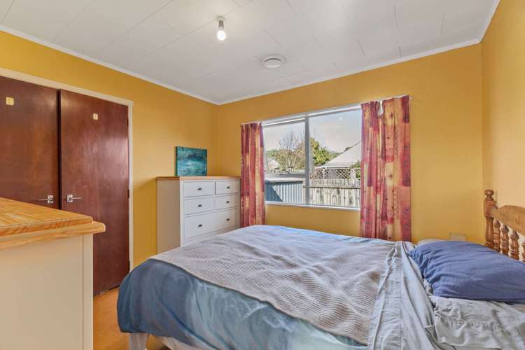 1/30 Waiari Road Conifer Grove_10