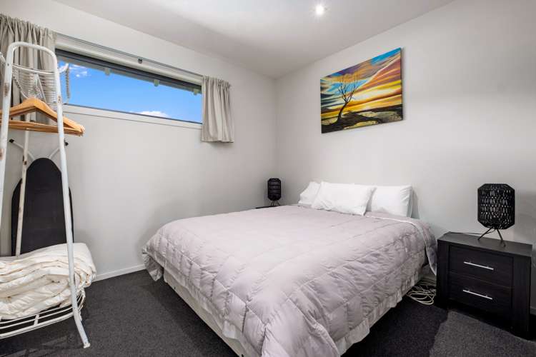 444 Aubrey Road Wanaka_18