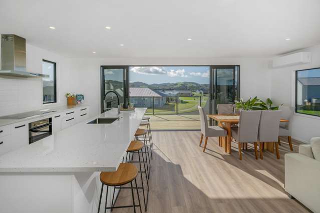 12 Ngaroma Crescent Whitianga_4