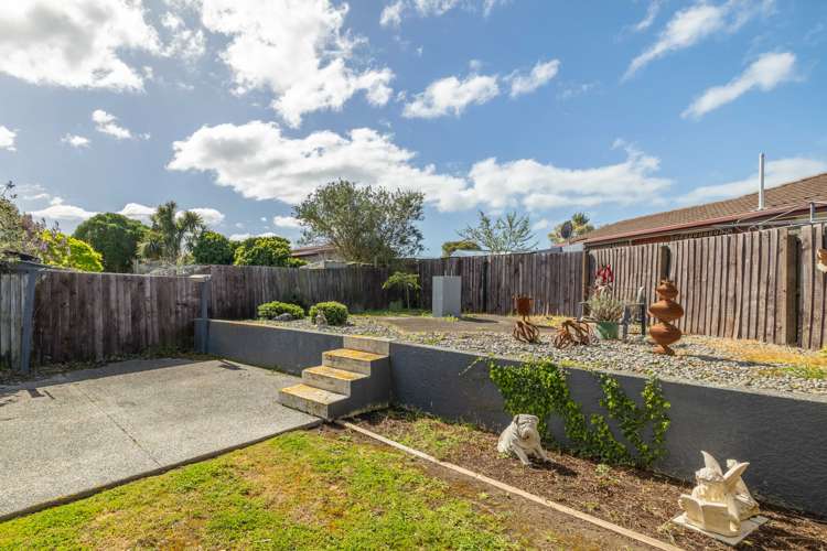 17 Pinewood Avenue North New Brighton_14