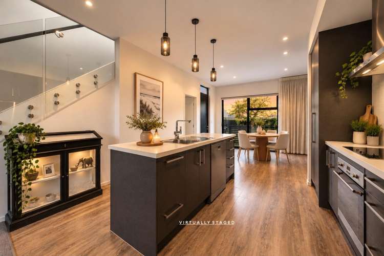 12 Packard Crescent_4