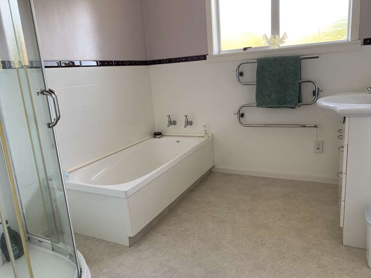 19 Calder Street Owaka_10