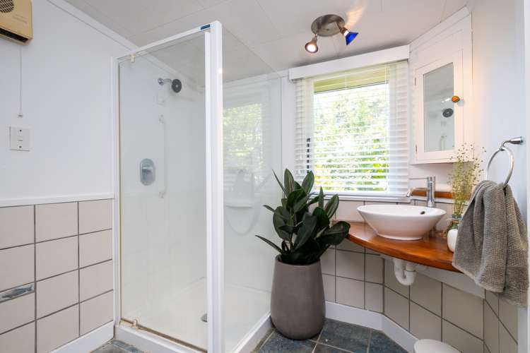 24 Wellwood Terrace Te Awanga_7