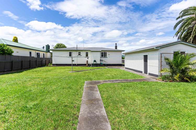 7 Montgomery Street Feilding_12
