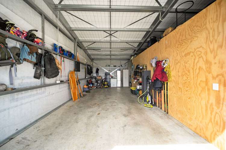 75 Orbell Crescent Te Anau_17