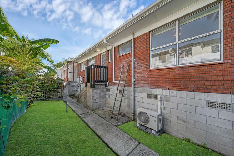 3/3 Koromiko Street New Lynn_16