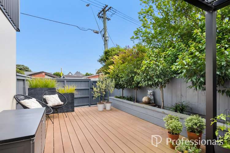 1/51 Kings Crescent Lower Hutt Central_15