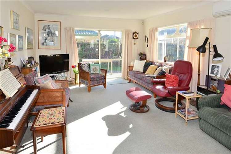 17 Francis Skinner Place Orewa_11