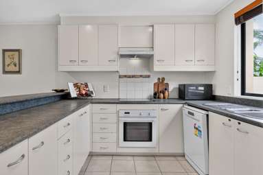 20/102 Grantham Street (Tisdall Terrace)_3