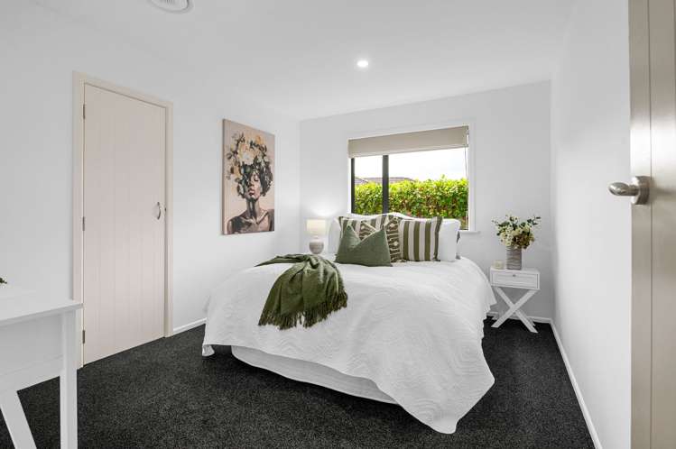 66 Palliser Drive Huntington_18