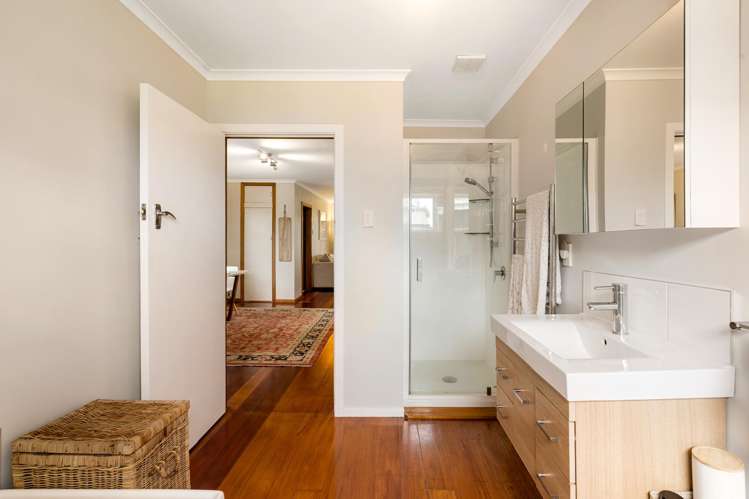 812 Lumsden Road Akina_11