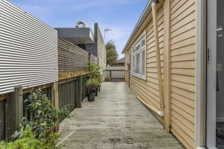 195 College Street West End_15