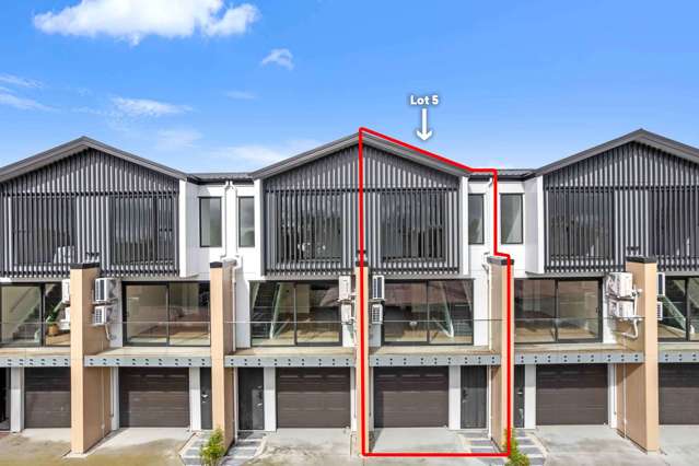 5/1 Waters Place New Lynn_1