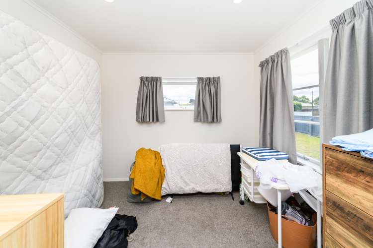 100 Derby Street Feilding_9