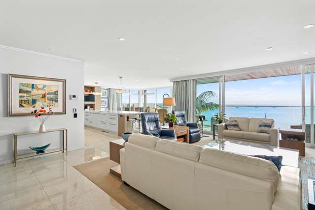 206/283 Wakefield Quay Stepneyville_4