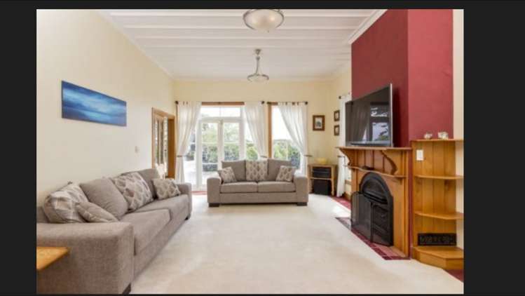 46 Bradbury Road Botany Downs_9