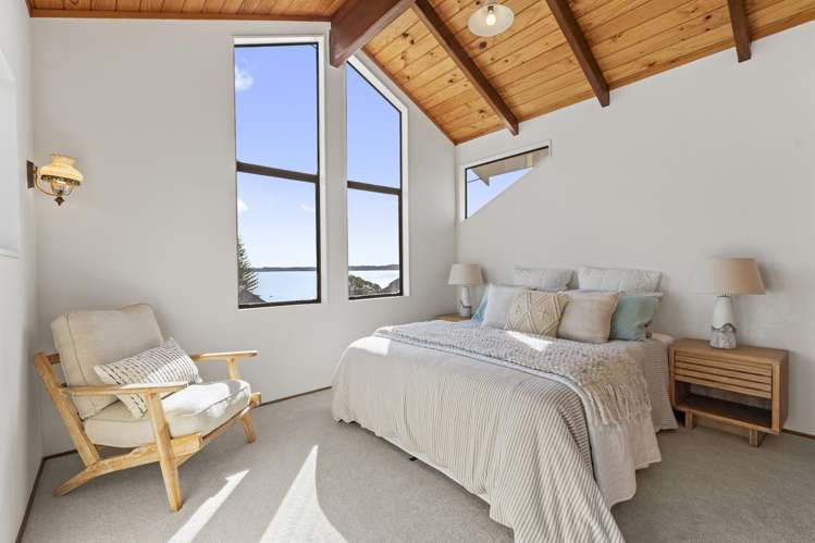 26 Pacific Parade Army Bay_17