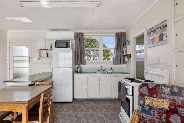 91 Karewa Parade Papamoa Beach_10