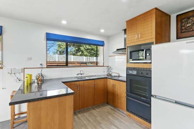 12A Algie Place Avonhead_2