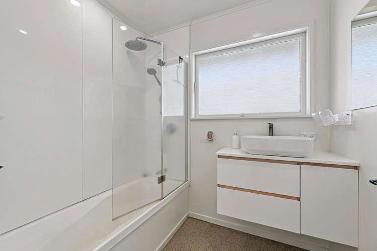 1 Barron Crescent Fenton Park_9