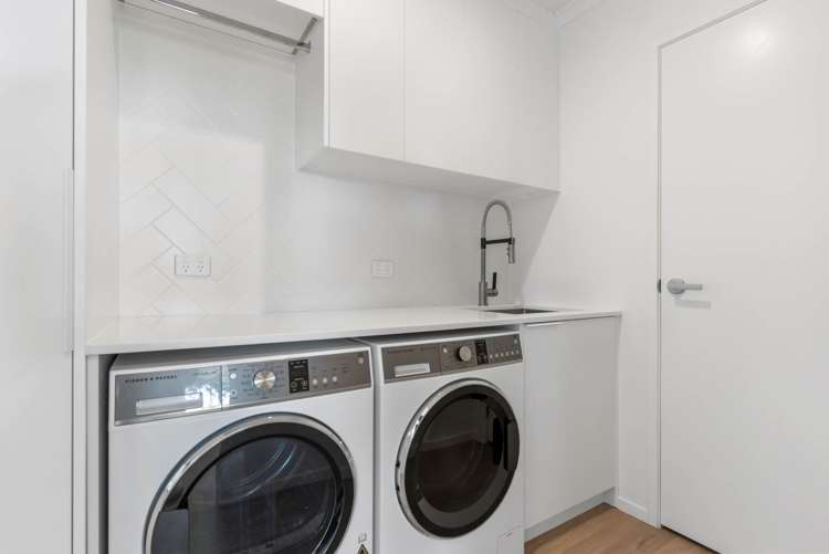 2 Fuselage Lane Takanini_14