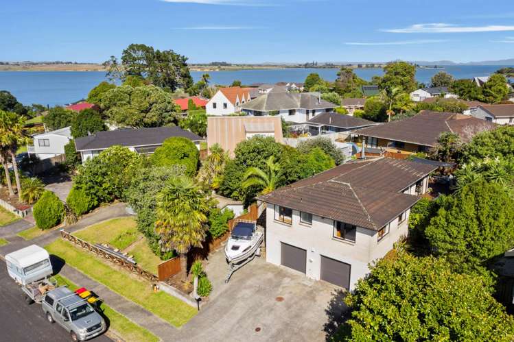 11 Hoylake Place Wattle Downs_21