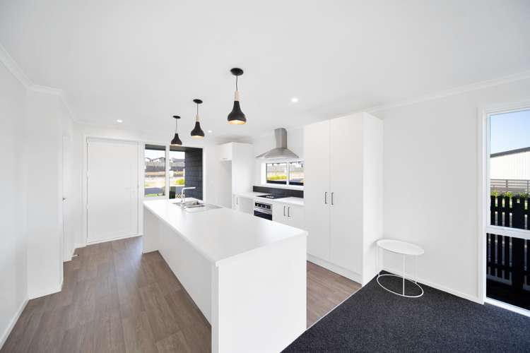 7 John Main Drive Ramarama_3