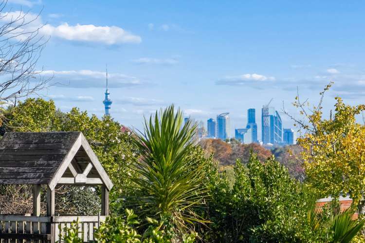 58a Ripon Crescent Meadowbank_3