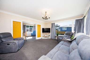 24 Kent Crescent_2