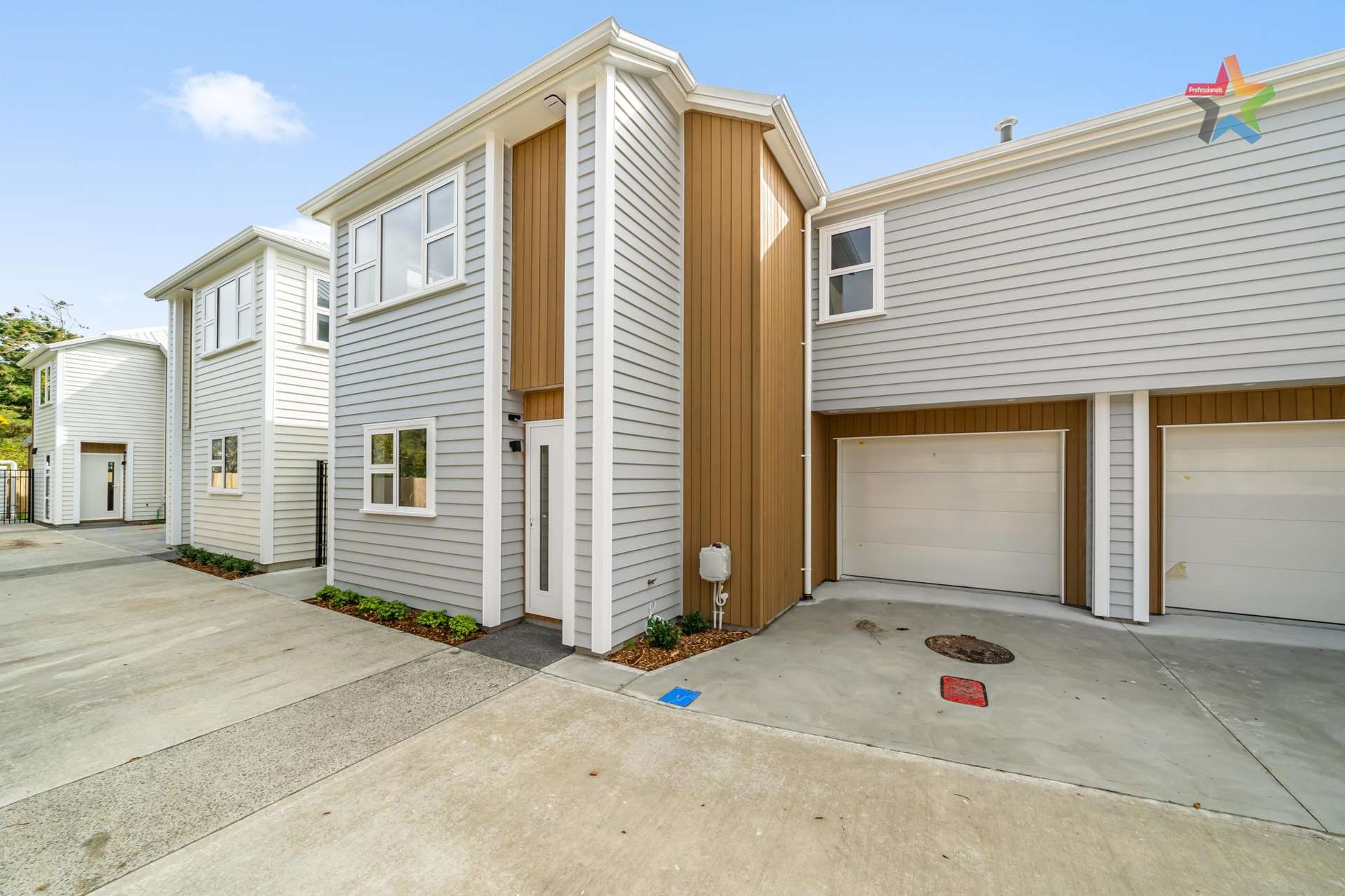 82 Main Road Wainuiomata_0