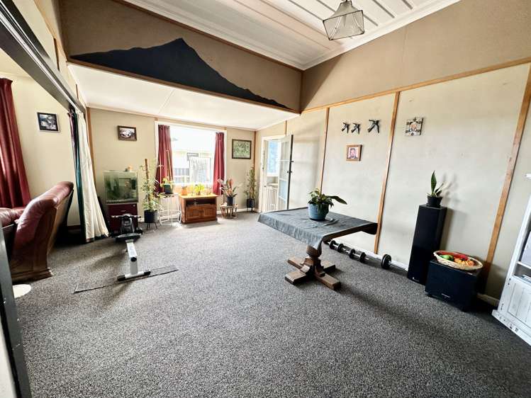 58 Seymour Street Waitara_13