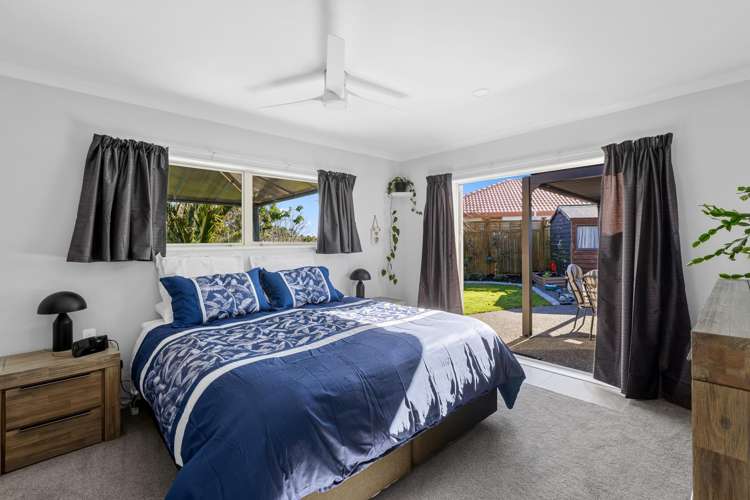 46 Blue Heron Rise Stanmore Bay_7
