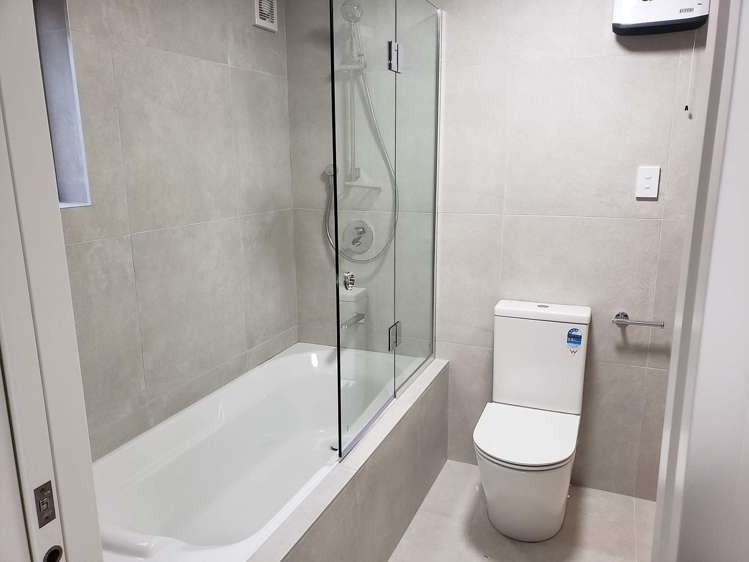 1/65A Terry Street Blockhouse Bay_9