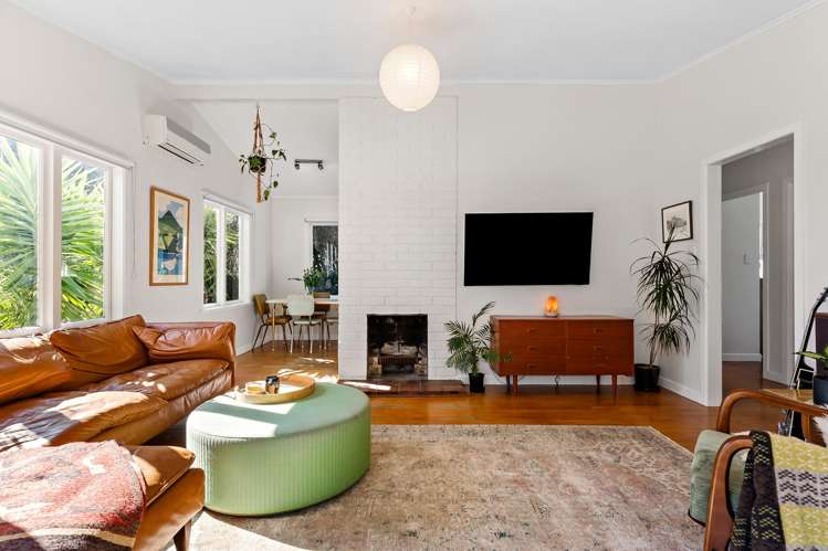 1/16a Bardia Street Belmont_4