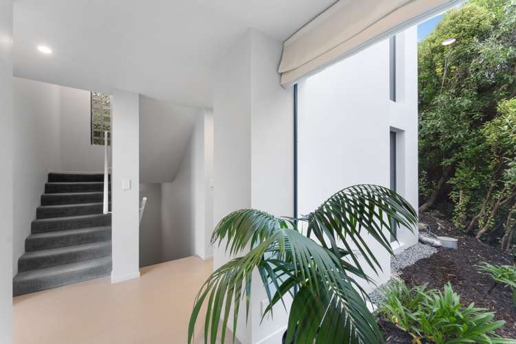 160b Soleares Avenue Mount Pleasant_14