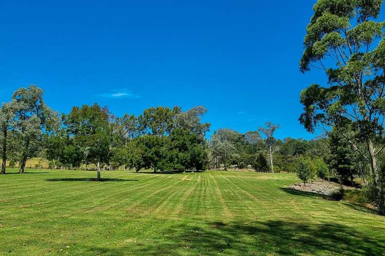 44 Hardens Lane Paremoremo_13