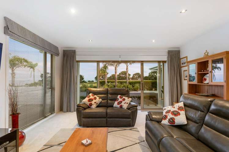 14 Palm View Terrace Gulf Harbour_7