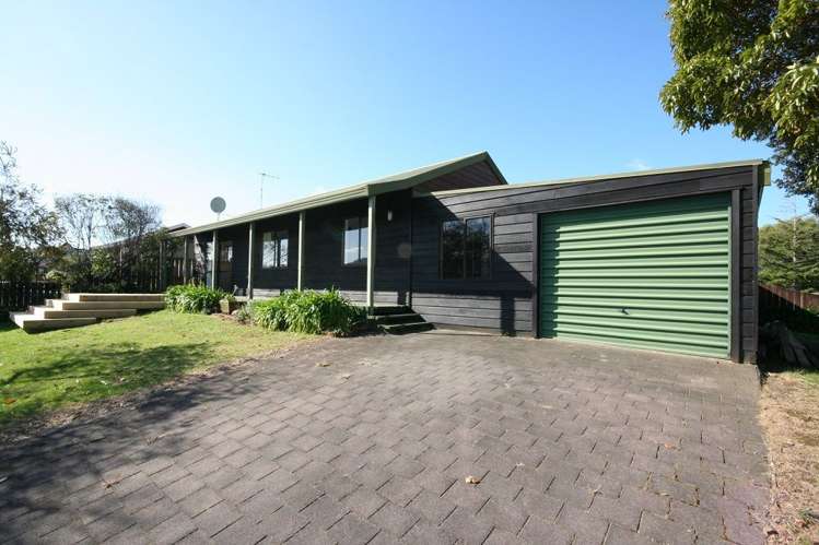 100 Susan Street Whangamata_0