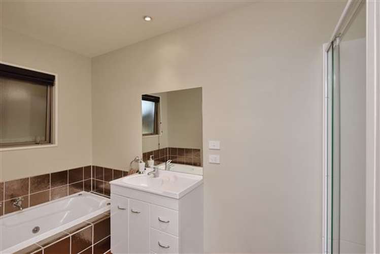 7 Yelverton Place Huntsbury_17