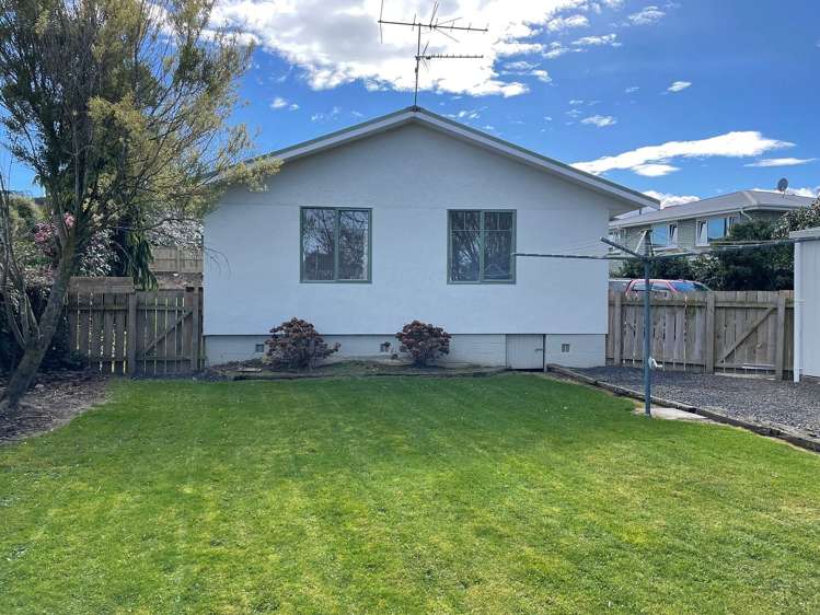 5 Holyhead Street Outram_5