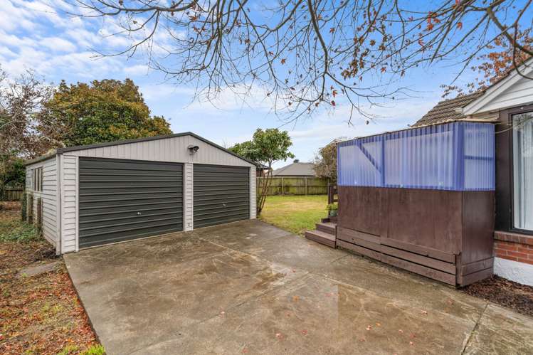 6 Lyall Place Bryndwr_16