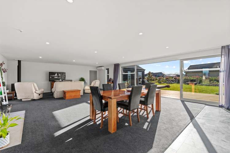 76 Summers Road Darfield_9