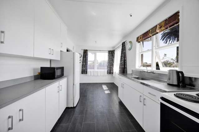 15a Pratt Street Waitara_2