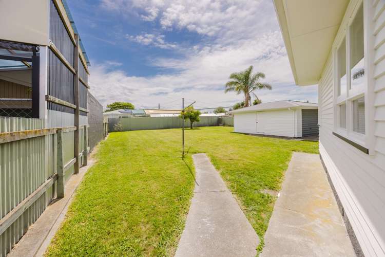 57 Harold Holt Avenue Onekawa_9