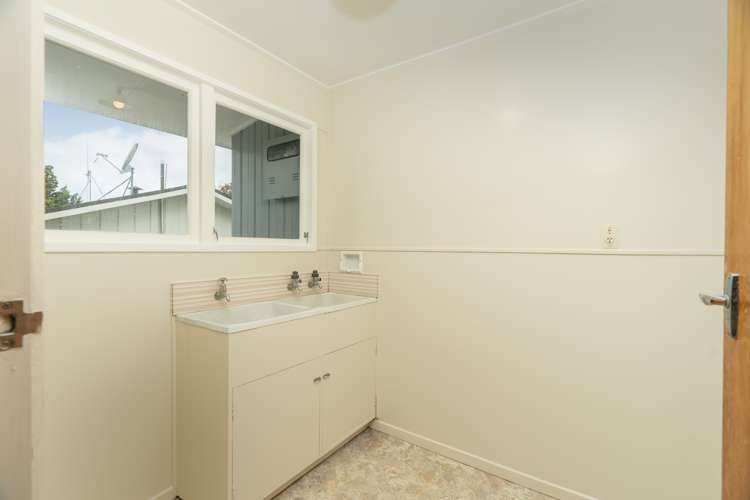 21 Paratai Crescent Woodhill_19