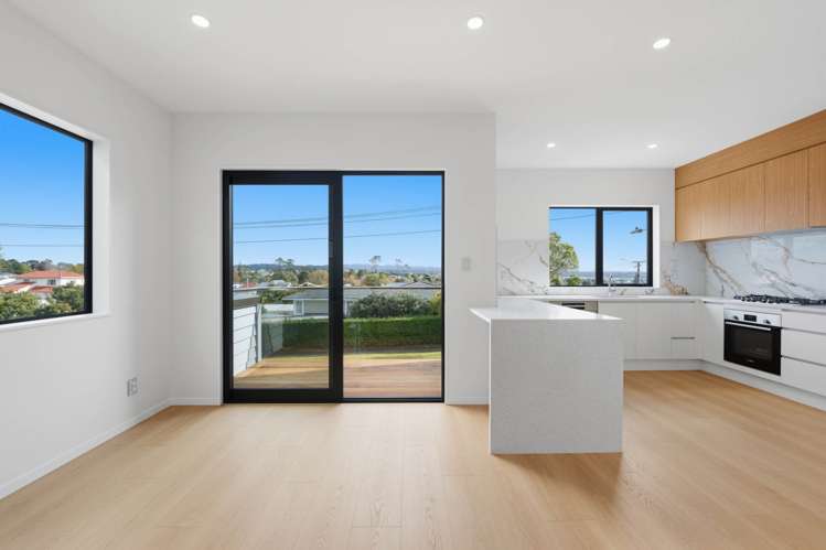 75 Mcfadzean Drive_5