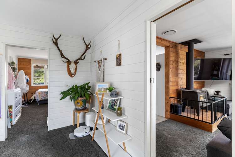 96 Mangatarere Valley Road Carterton_9