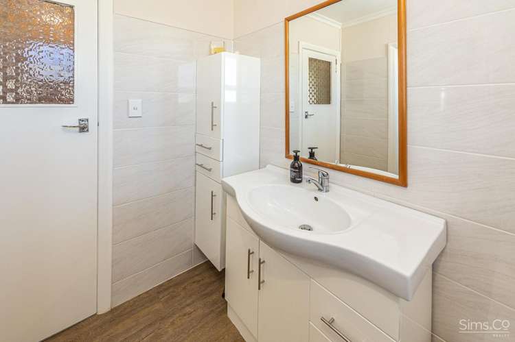 34 Selwyn Crescent College Estate_25