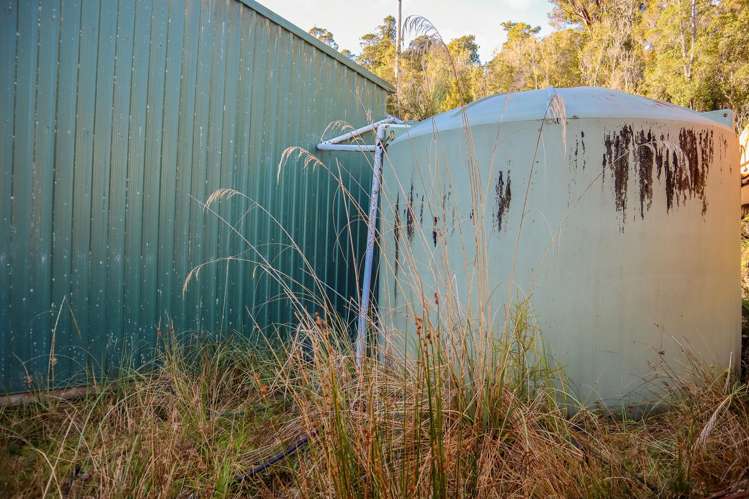 172 Clifton Road Kaiata_19